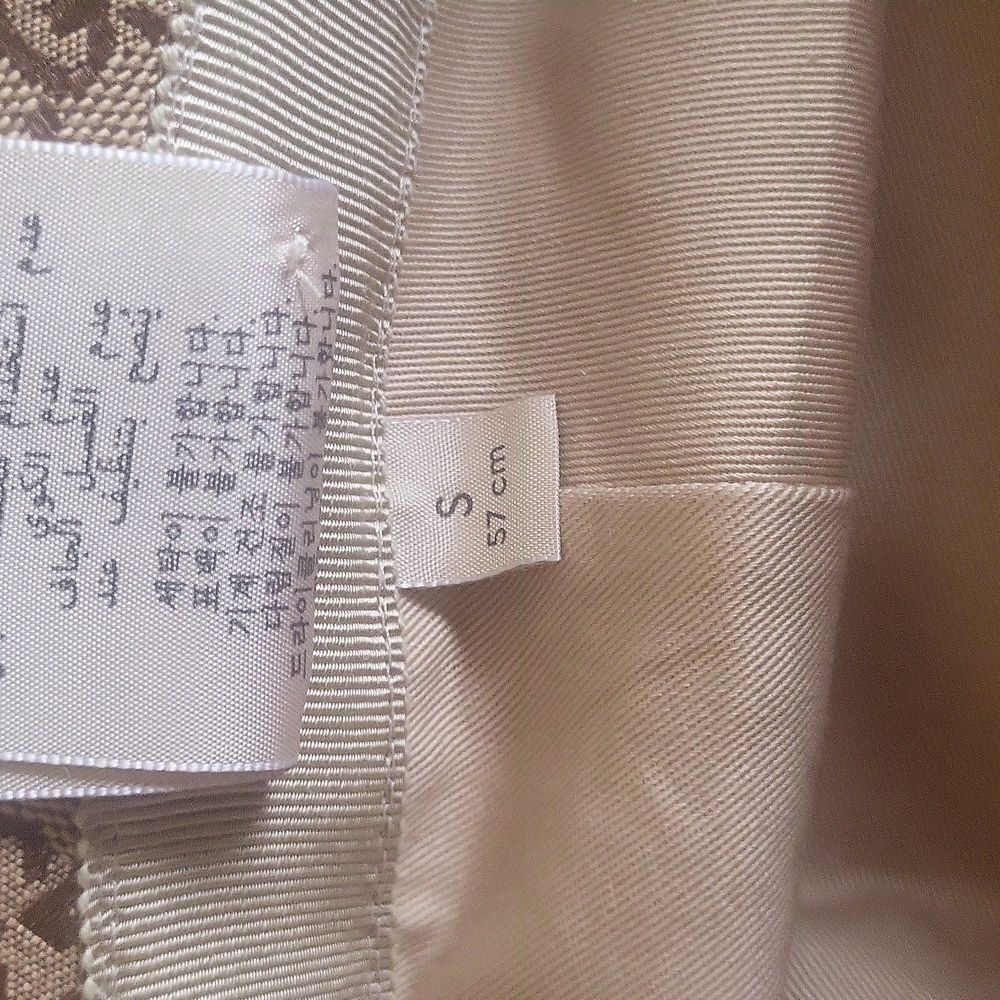 Gucci Brown Monogram Bucket Hat - Picture 4 of 4